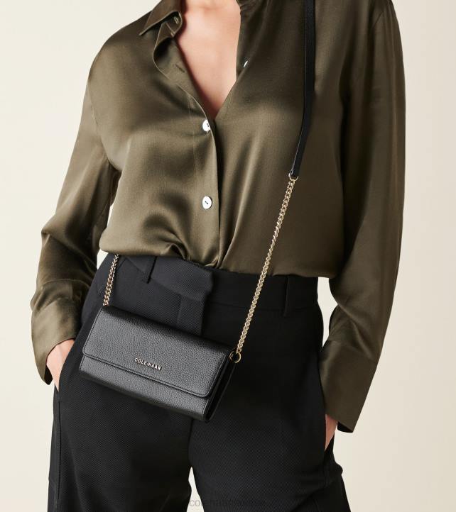 Cole Haan portefeuille sur une chaîne femmes PJ6N494 noir accessoires